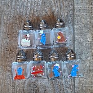 CAN BUY SEPARATELY but dont have too, Cute ratatouille salt and pepper shakers